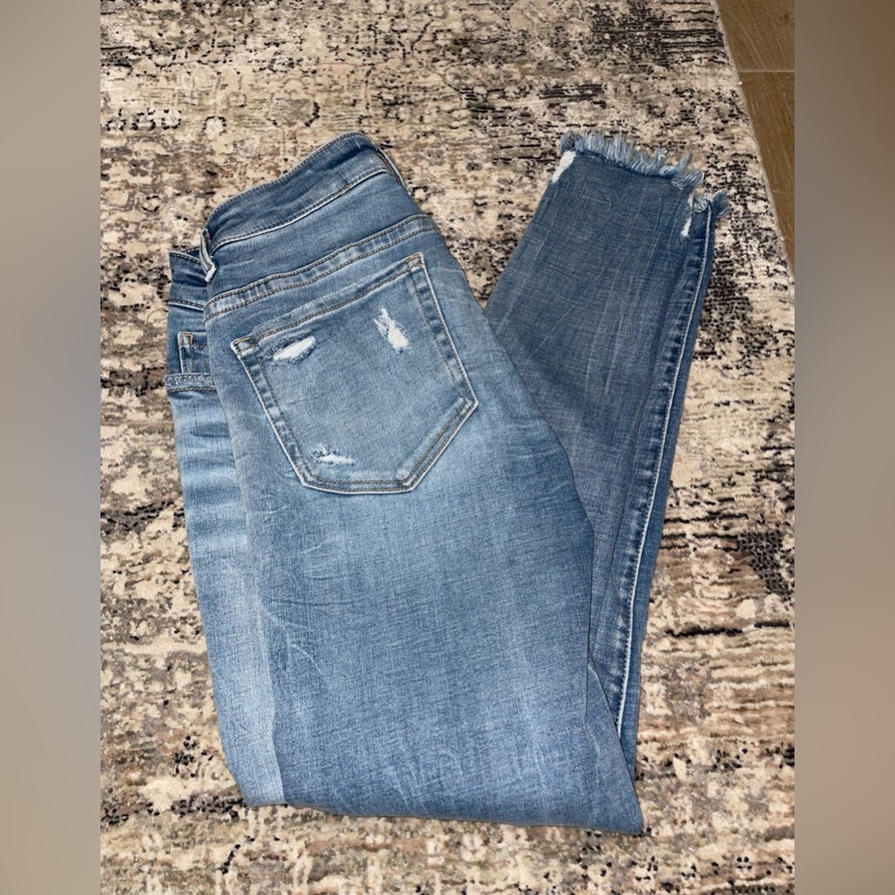 BKE Peyton universal fit mid-rise skinny ankle.